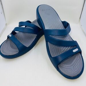 Crocs Patricia Navy Sandal Wedge Size 8 Gray Insole